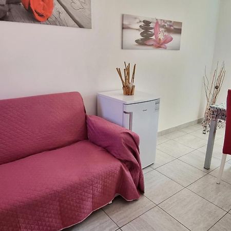 Ferienwohnung Monolocale Moreno Fiumicino Exterior foto